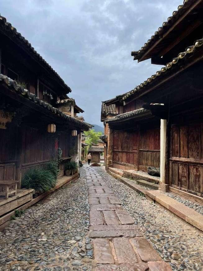 2024吉林两会·我从基层来｜微视频：“快递小哥”的两会时间